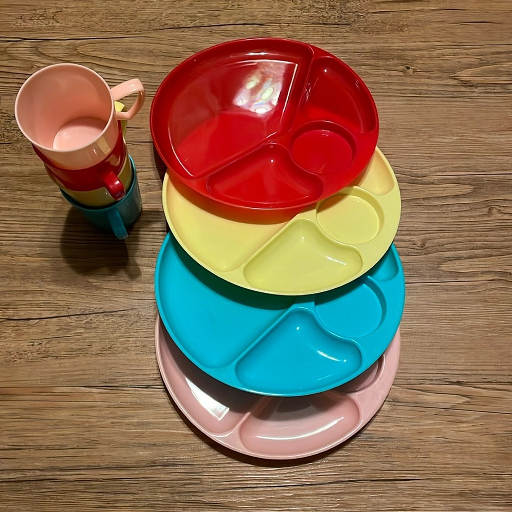 Vintage Gothamware cups and plates